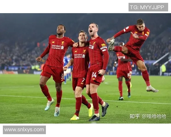 利物浦主场大胜对手，登顶英超积分榜——红军再现王者风范